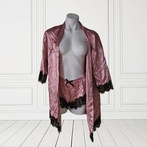 NWOT/ Pink Satin & Black Lace Kimono Robe & Shorts Set - Women's Loungewear Sz S